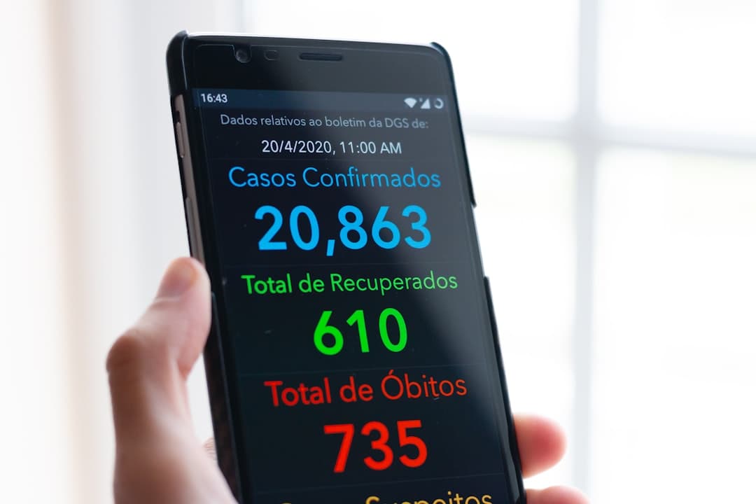 The Latino Digital Consumer in 2025: Mobile First Spanish First